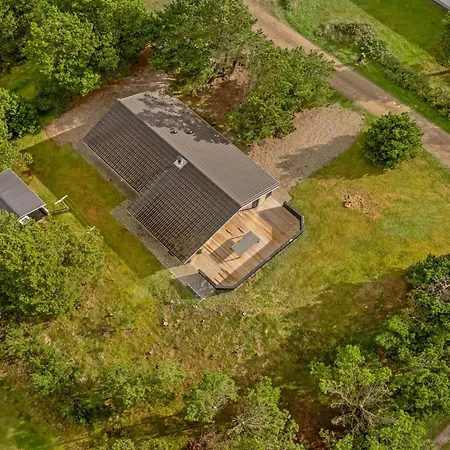 Skrollan - 200m To The Fjord By Interhome