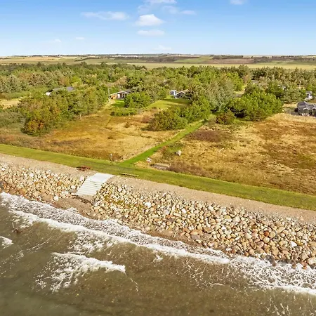 Skrollan - 200m To The Fjord By Interhome *