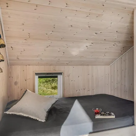 Skrollan - 200m To The Fjord By Interhome Semesterbostad Sindrup