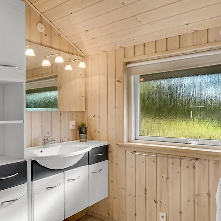 بيت للعطل Skrollan - 200m To The Fjord By Interhome *