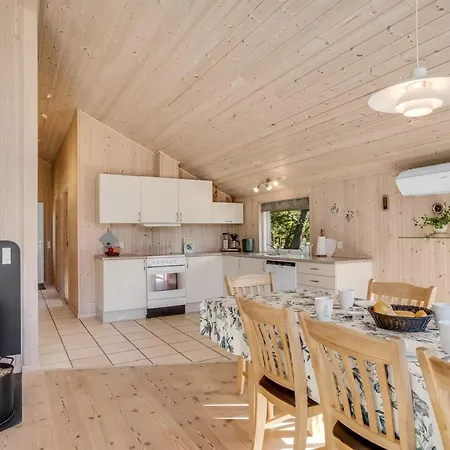 Skrollan - 200m To The Fjord By Interhome بيت للعطل Sindrup